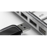 Στικάκια USB