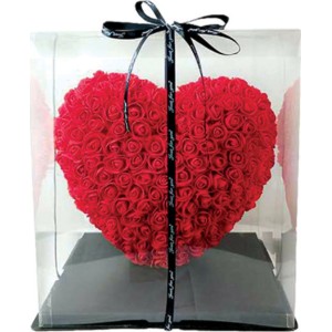 Καρδιά από τεχνητά κόκκινα τριαντάφυλλα σε συσκευασία δώρου (30cm)